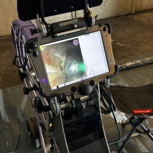 Rohrinspektion mit Kamerasystem im Einsatz